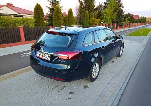 Opel Insignia cena 29900 przebieg: 253000, rok produkcji 2014 z Gniezno małe 154